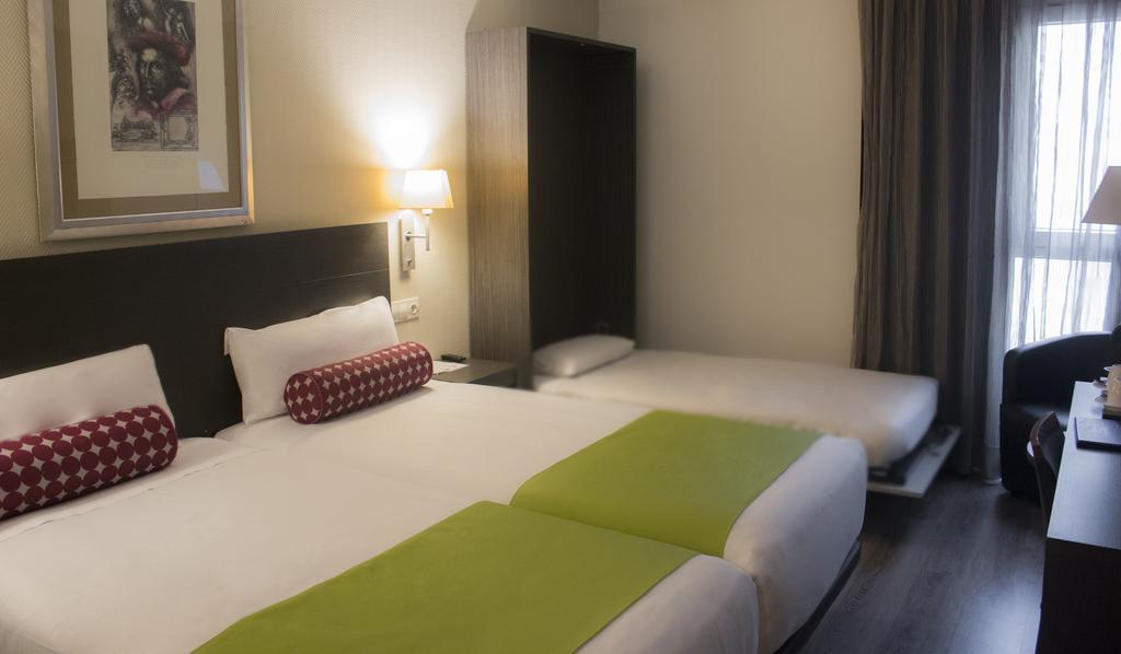 เมอร์เคียว มาดริด เซ็นโตร Hotel ห้อง รูปภาพ